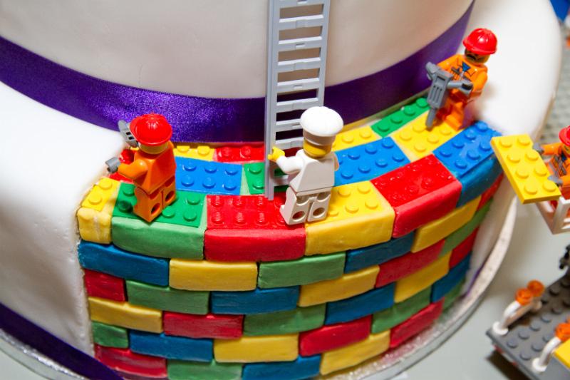 CandJwed-436.jpg - Lego Cake